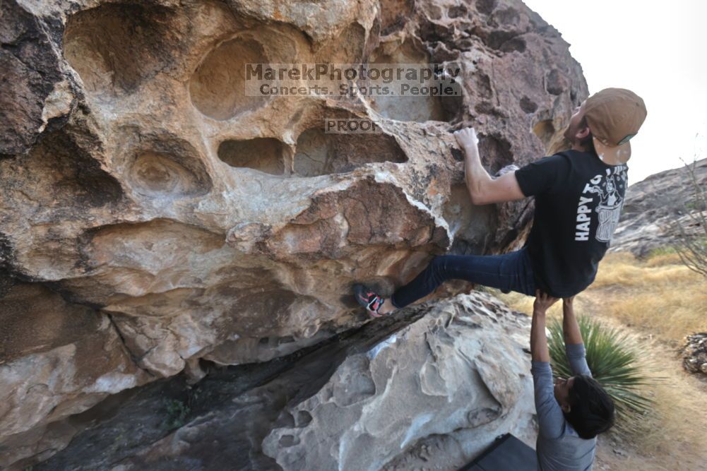 

Filename: SRM_20211126_0939520.jpg
Aperture: f/5.6
Shutter Speed: 1/400
Body: Canon EOS R6
Lens: Canon EF 16-35mm f/2.8 L