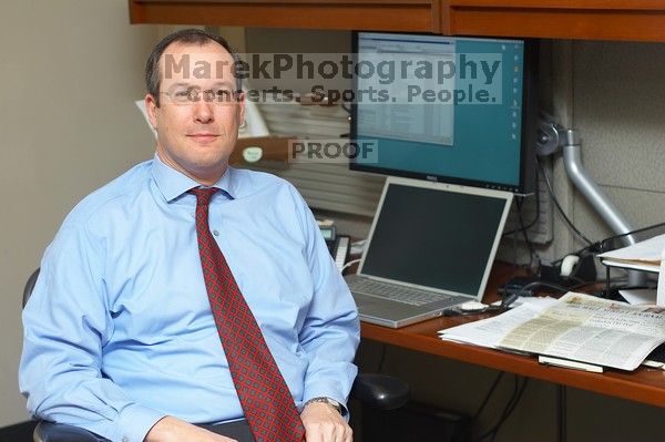 Portraits of UT Vice President of Information Technology Brian E Roberts.
Filename: SRM_20070226_0901400.jpg
Aperture: f/2.8
Shutter Speed: 1/200
Body: Canon EOS 20D
Lens: Canon EF 50mm f/1.8 II