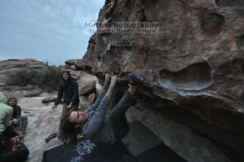 Filename: SRM_20211126_1650360.jpg
Aperture: f/2.8
Shutter Speed: 1/250
Body: Canon EOS R6
Lens: Canon EF 16-35mm f/2.8 L