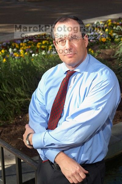 Portraits of UT Vice President of Information Technology Brian E Roberts.
Filename: SRM_20070226_0908027.jpg
Aperture: f/5.6
Shutter Speed: 1/250
Body: Canon EOS 20D
Lens: Canon EF 50mm f/1.8 II