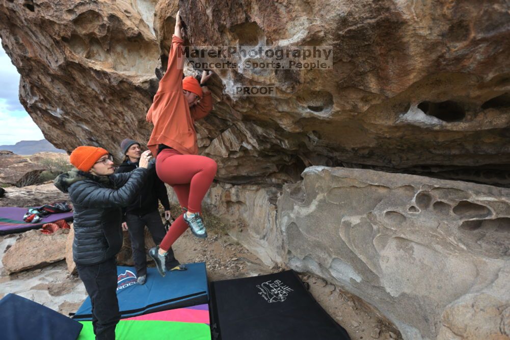 

Filename: SRM_20211210_1046040.jpg
Aperture: f/5.6
Shutter Speed: 1/500
Body: Canon EOS R6
Lens: Canon EF 16-35mm f/2.8 L