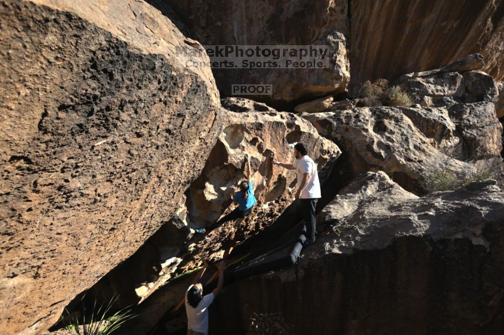 

Filename: SRM_20211212_1410340.jpg
Aperture: f/5.6
Shutter Speed: 1/1000
Body: Canon EOS R6
Lens: Canon EF 16-35mm f/2.8 L