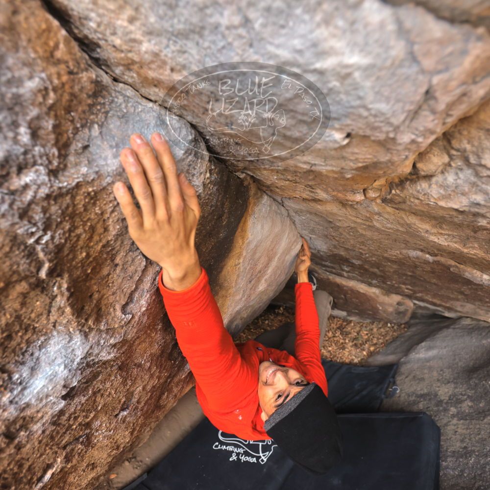 

Filename: SRM_20211219_0956470.jpg
Aperture: f/4.0
Shutter Speed: 1/400
Body: Canon EOS R6
Lens: Canon EF 16-35mm f/2.8 L