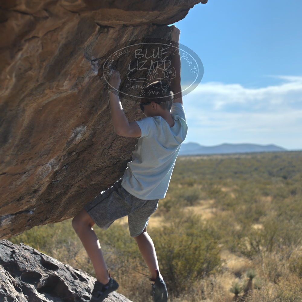 

Filename: SRM_20211223_1417585.jpg
Aperture: f/2.8
Shutter Speed: 1/3200
Body: Canon EOS R6
Lens: Canon EF 50mm f/1.8 II