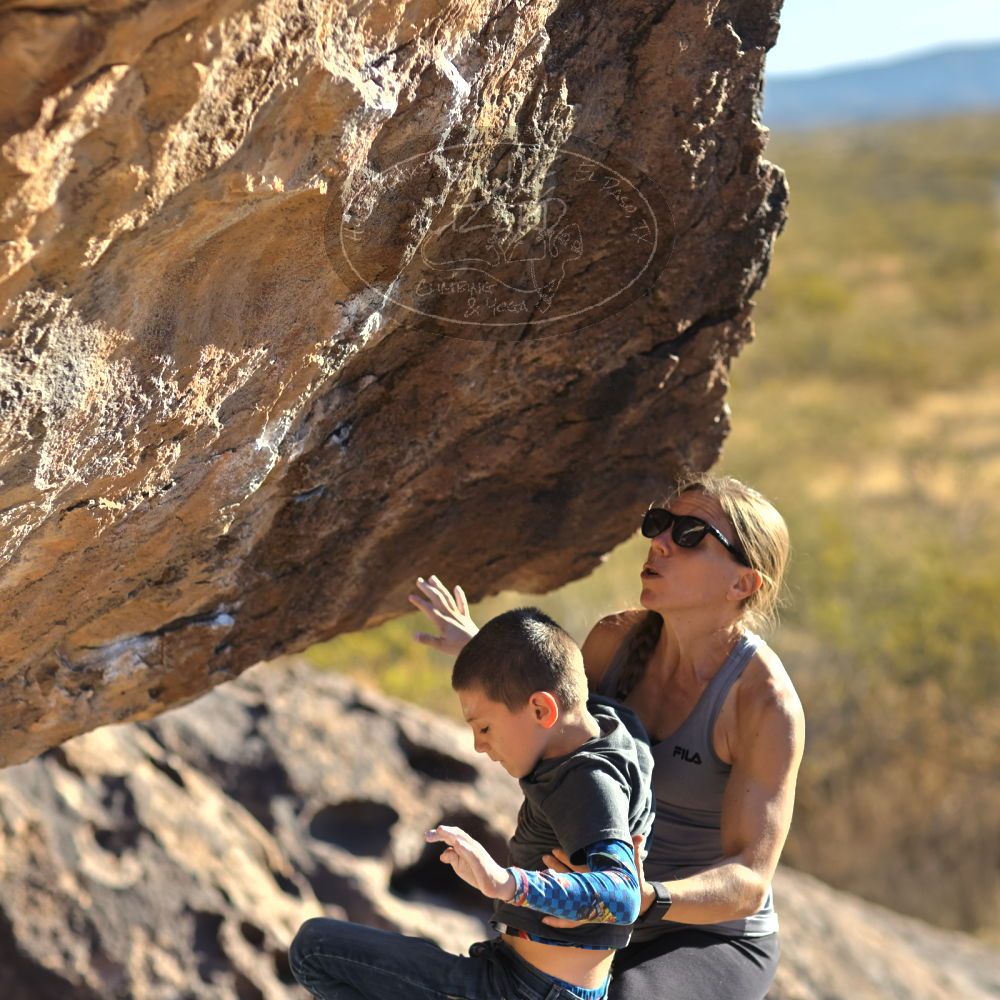 

Filename: SRM_20211223_1540540.jpg
Aperture: f/2.8
Shutter Speed: 1/4000
Body: Canon EOS R6
Lens: Canon EF 85mm f/1.2 L II