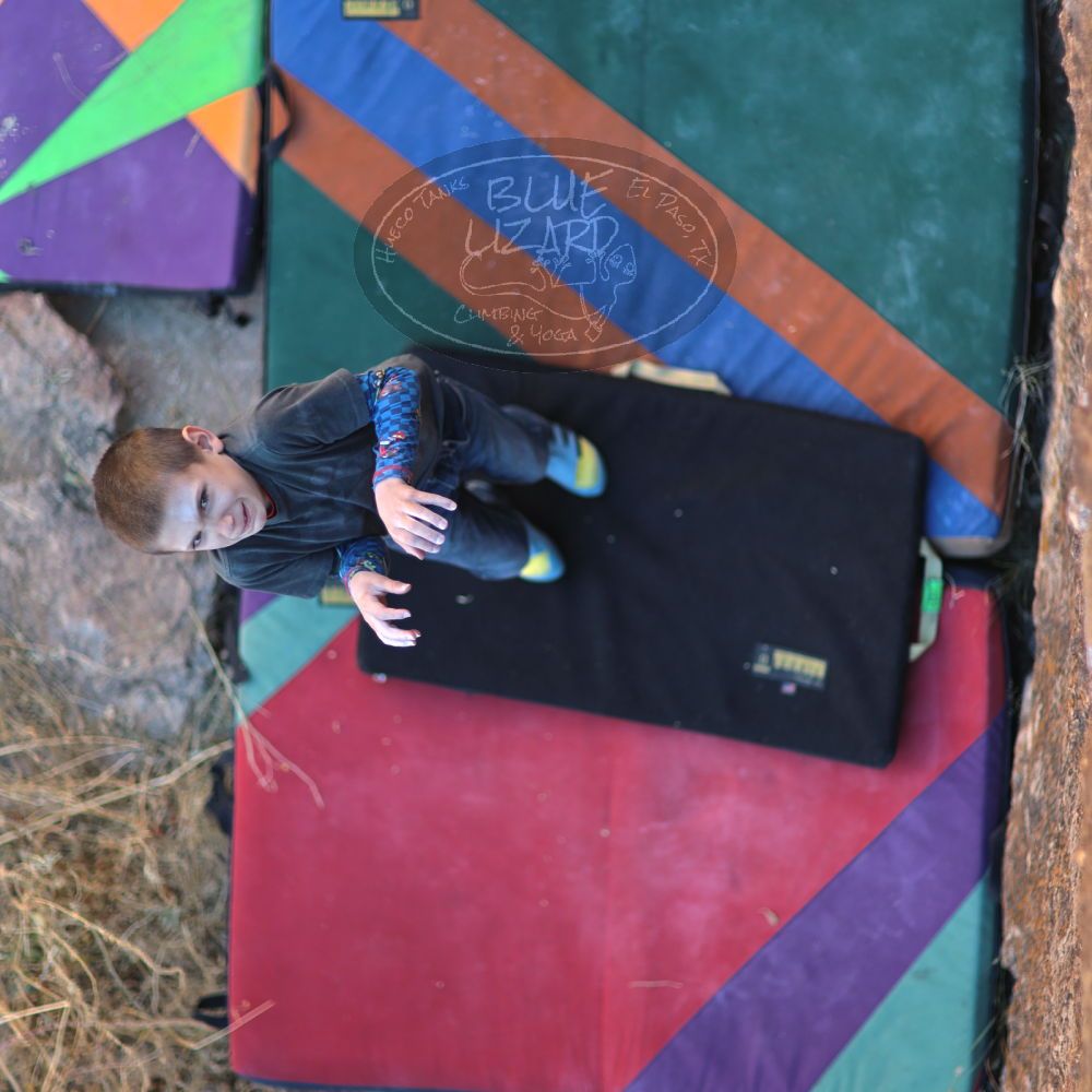 

Filename: SRM_20211223_1610310.jpg
Aperture: f/1.2
Shutter Speed: 1/800
Body: Canon EOS R6
Lens: Canon EF 85mm f/1.2 L II