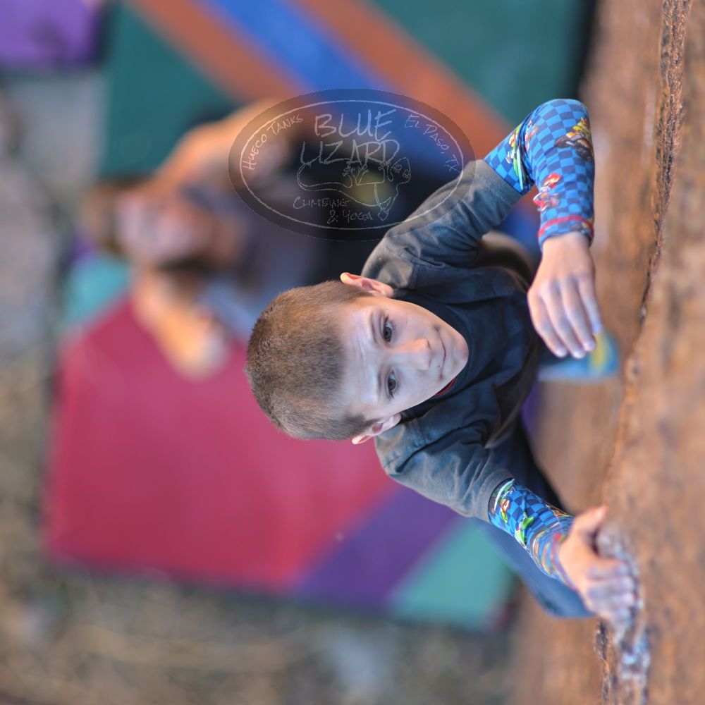 

Filename: SRM_20211223_1612220.jpg
Aperture: f/1.2
Shutter Speed: 1/800
Body: Canon EOS R6
Lens: Canon EF 85mm f/1.2 L II