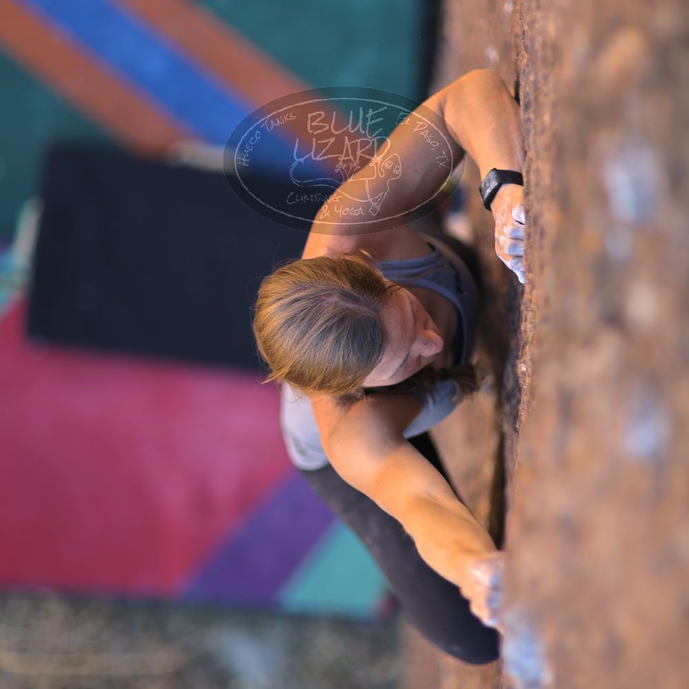 

Filename: SRM_20211223_1614001.jpg
Aperture: f/1.2
Shutter Speed: 1/800
Body: Canon EOS R6
Lens: Canon EF 85mm f/1.2 L II