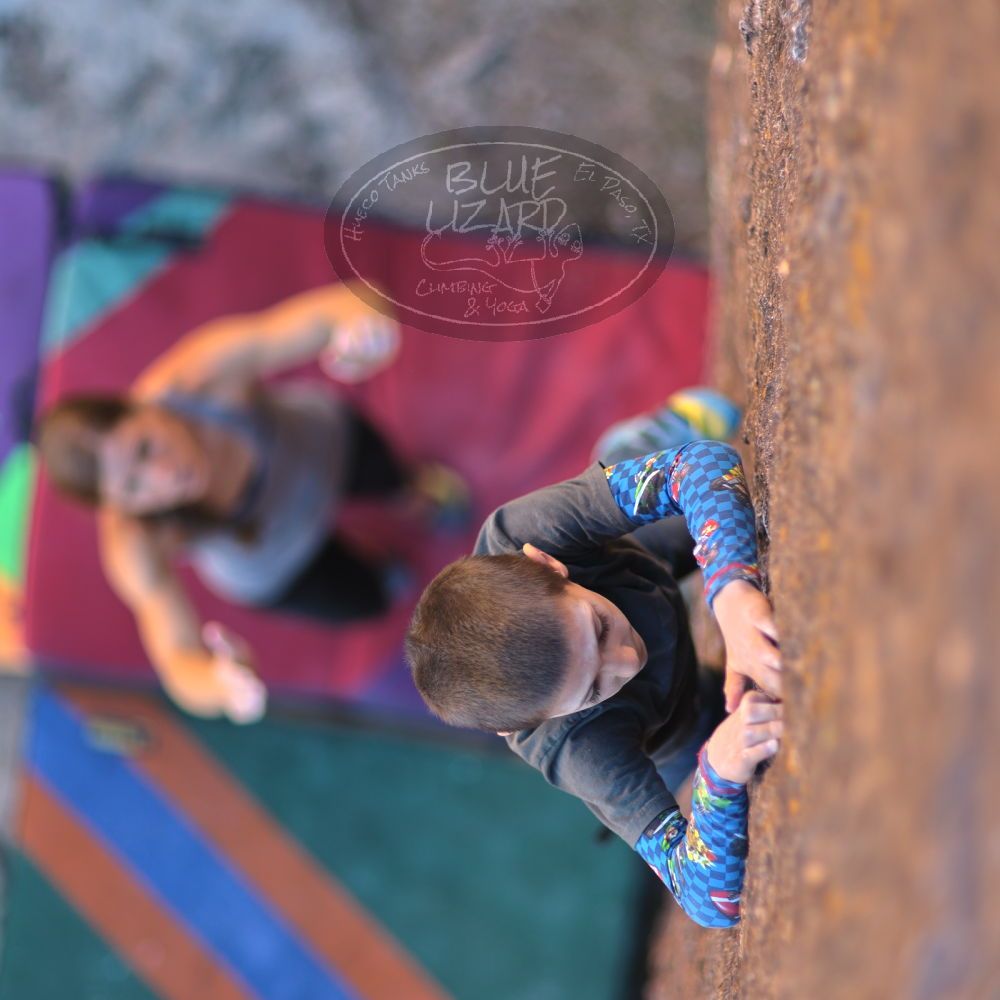 

Filename: SRM_20211223_1625450.jpg
Aperture: f/1.2
Shutter Speed: 1/800
Body: Canon EOS R6
Lens: Canon EF 85mm f/1.2 L II