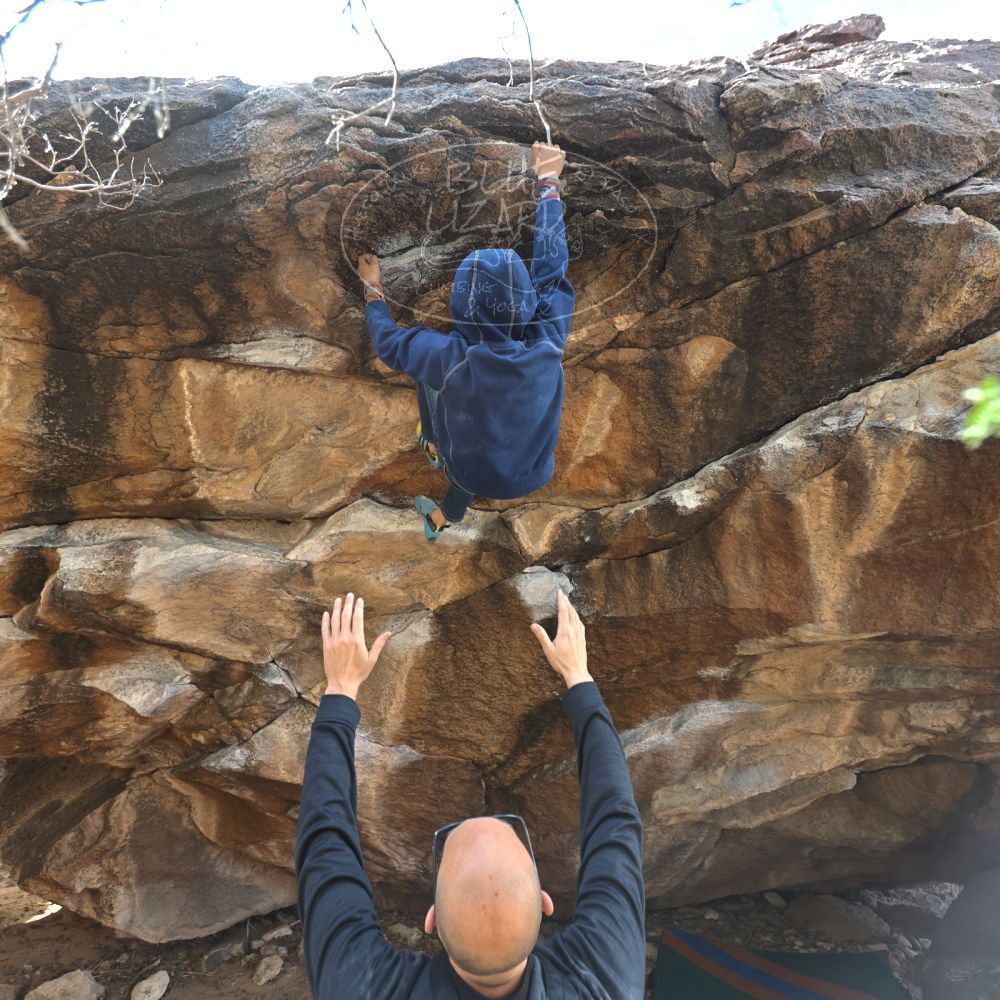 

Filename: SRM_20211227_1248080.jpg
Aperture: f/4.0
Shutter Speed: 1/250
Body: Canon EOS R6
Lens: Canon EF 16-35mm f/2.8 L