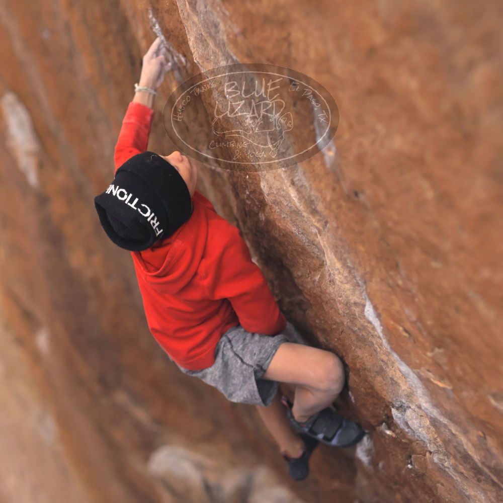 

Filename: SRM_20211227_1527070.jpg
Aperture: f/2.0
Shutter Speed: 1/320
Body: Canon EOS R6
Lens: Canon EF 85mm f/1.2 L II