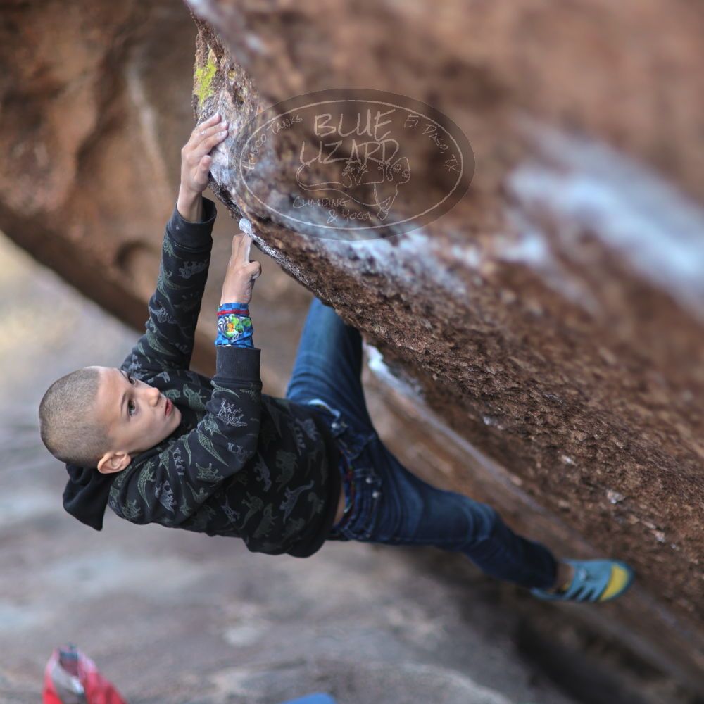 

Filename: SRM_20211228_1604550.jpg
Aperture: f/1.4
Shutter Speed: 1/1600
Body: Canon EOS R6
Lens: Canon EF 85mm f/1.2 L II