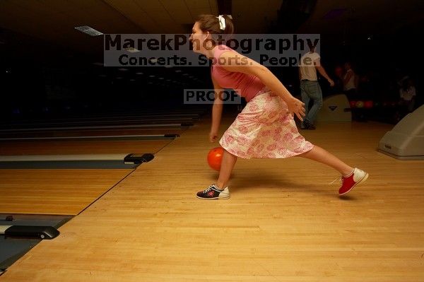 Melissa Fera bowling. Alpha Xi Delta held a sock hop themed date night at the Austin 300 bowling alley, Thursday night, March 29, 2007.
Filename: SRM_20070329_2028105.jpg
Aperture: f/8.0
Shutter Speed: 1/200
Body: Canon EOS-1D Mark II
Lens: Sigma 15-30mm f/3.5-4.5 EX Aspherical DG DF
