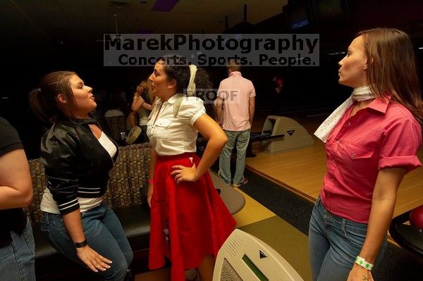 

Filename: SRM_20070329_2032443.jpg
Aperture: f/8.0
Shutter Speed: 1/200
Body: Canon EOS-1D Mark II
Lens: Sigma 15-30mm f/3.5-4.5 EX Aspherical DG DF