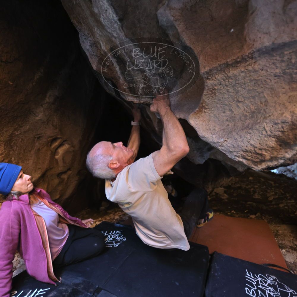 

Filename: SRM_20220107_1246510.jpg
Aperture: f/2.8
Shutter Speed: 1/250
Body: Canon EOS R6
Lens: Canon EF 16-35mm f/2.8 L