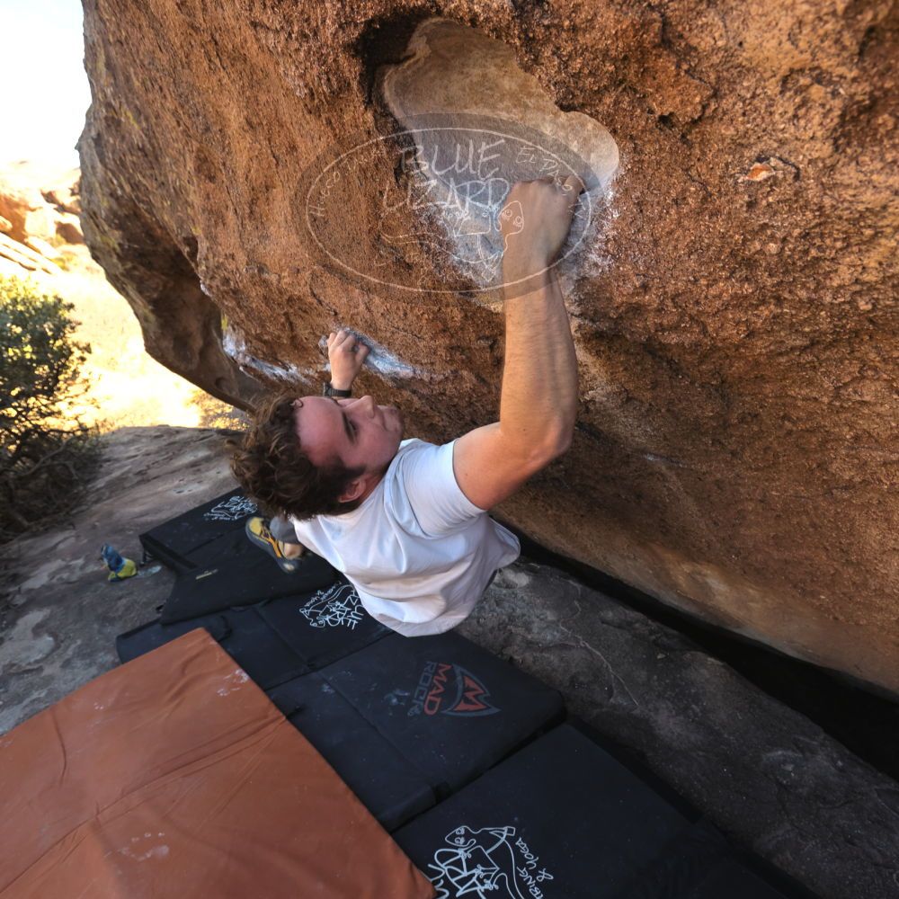 

Filename: SRM_20220107_1357251.jpg
Aperture: f/5.6
Shutter Speed: 1/250
Body: Canon EOS R6
Lens: Canon EF 16-35mm f/2.8 L