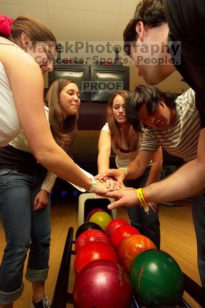 Alpha Xi Delta held a sock hop themed date night at the Austin 300 bowling alley, Thursday night, March 29, 2007.
Filename: SRM_20070329_2128360.jpg
Aperture: f/8.0
Shutter Speed: 1/250
Body: Canon EOS-1D Mark II
Lens: Sigma 15-30mm f/3.5-4.5 EX Aspherical DG DF