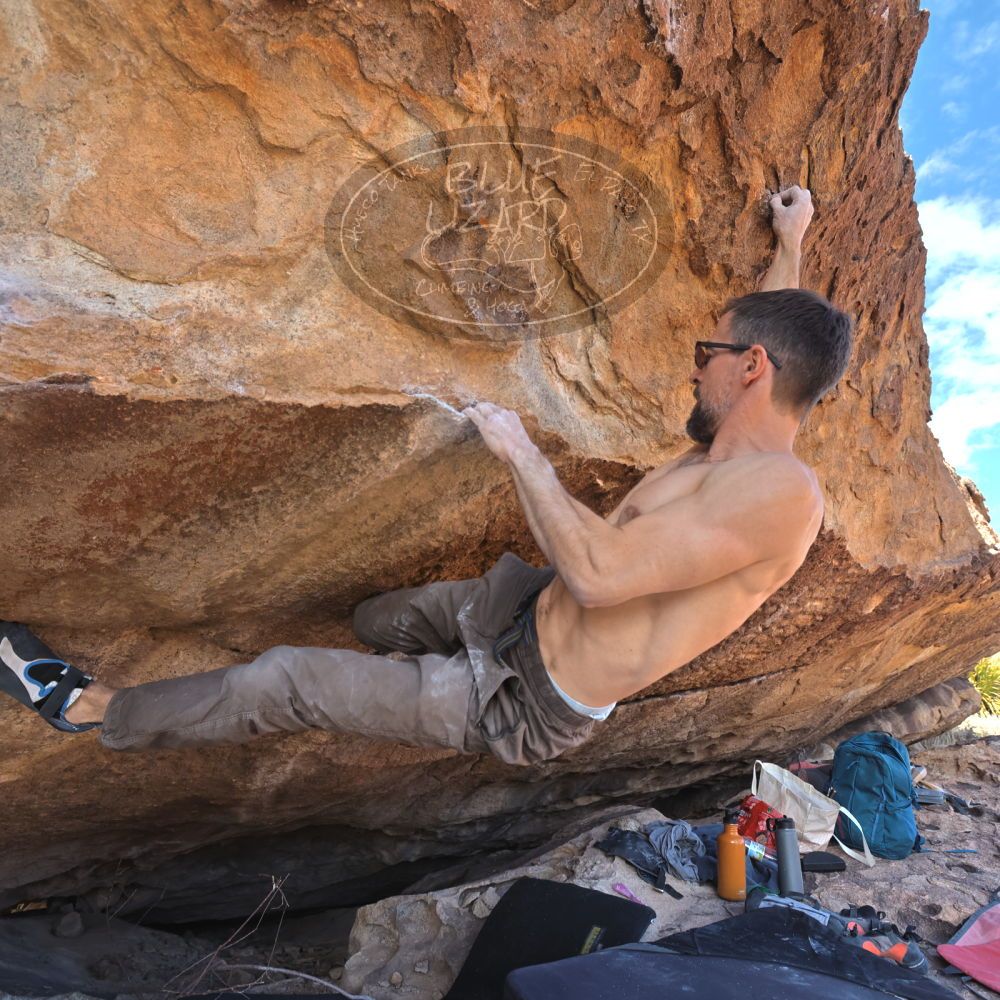 

Filename: SRM_20220130_1348330.jpg
Aperture: f/5.6
Shutter Speed: 1/500
Body: Canon EOS R6
Lens: Canon EF 16-35mm f/2.8 L