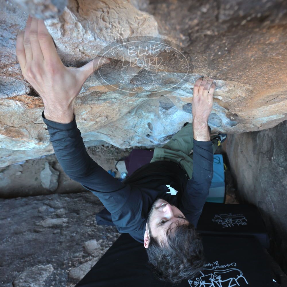 

Filename: SRM_20220213_1026110.jpg
Aperture: f/5.6
Shutter Speed: 1/200
Body: Canon EOS R6
Lens: Canon EF 16-35mm f/2.8 L