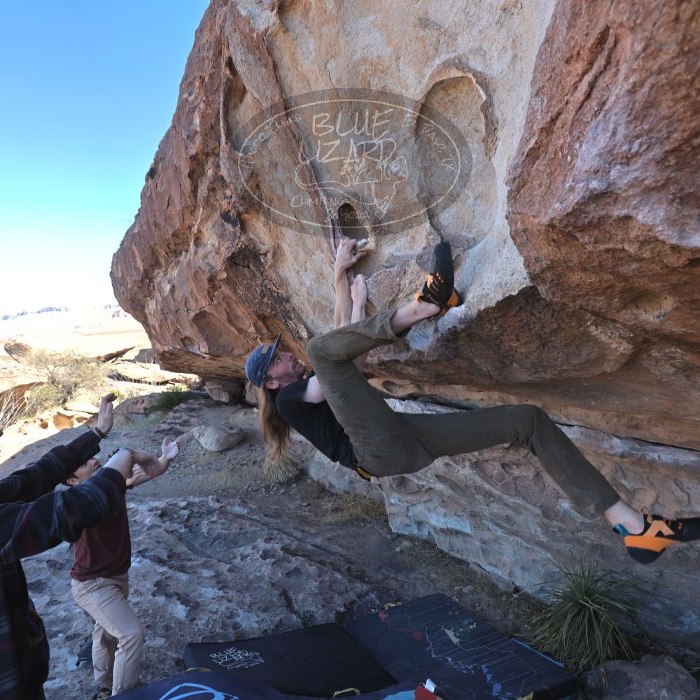 

Filename: SRM_20220226_1027461.jpg
Aperture: f/5.6
Shutter Speed: 1/250
Body: Canon EOS R6
Lens: Canon EF 16-35mm f/2.8 L