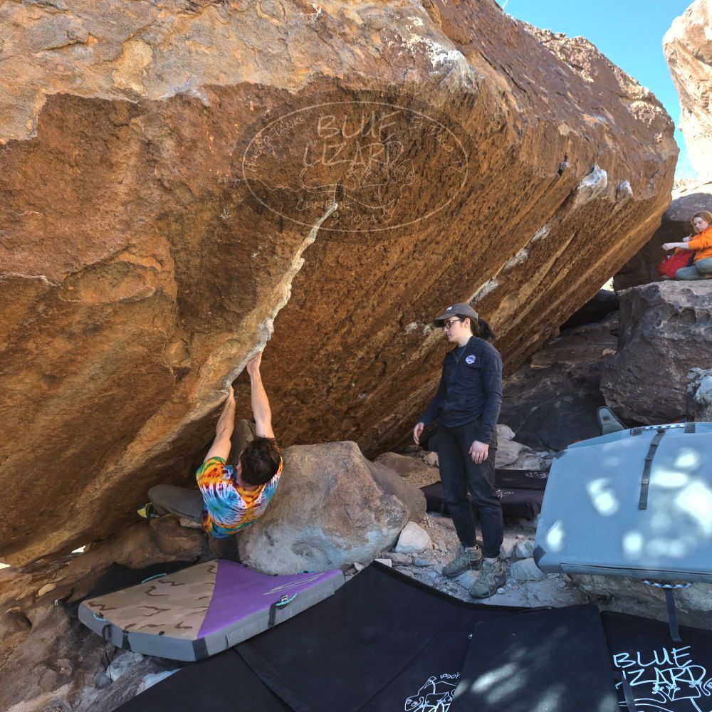 

Filename: SRM_20220305_1620170.jpg
Aperture: f/5.6
Shutter Speed: 1/250
Body: Canon EOS R6
Lens: Canon EF 16-35mm f/2.8 L