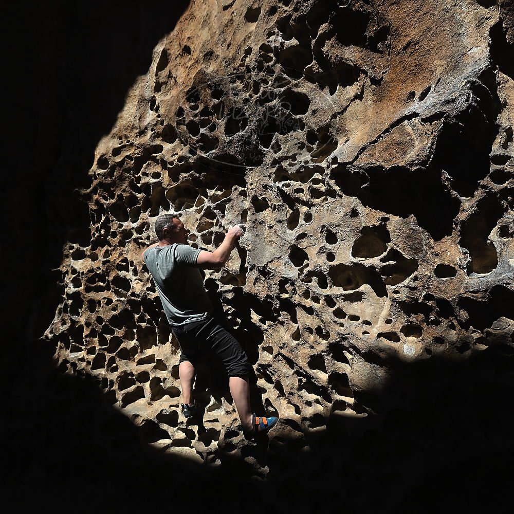 

Filename: SRM_20220403_1011510.jpg
Aperture: f/5.6
Shutter Speed: 1/1600
Body: Canon EOS R6
Lens: Canon EF 16-35mm f/2.8 L