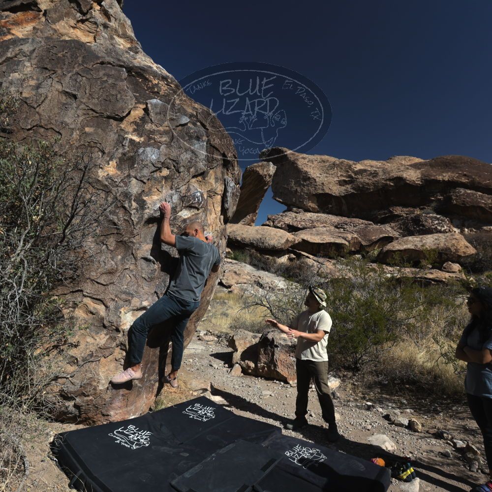 Filename: SRM_20220408_0844070.jpg
Aperture: f/8.0
Shutter Speed: 1/400
Body: Canon EOS R6
Lens: Canon EF 16-35mm f/2.8 L