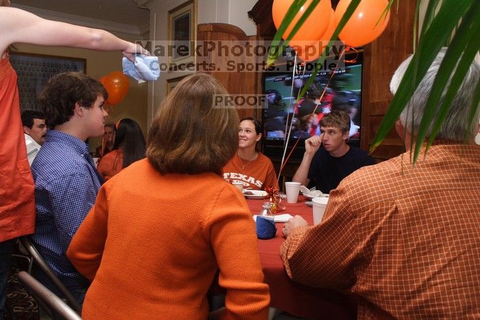 Kappa Kappa Gamma (KKG) hosted a parents' weekend barbecue before the UT vs Nebraska football game on Saturday, October 27, 2007 at their sorority house.
Filename: SRM_20071027_1222361.jpg
Aperture: f/8.0
Shutter Speed: 1/30
Body: Canon EOS 20D
Lens: Canon EF-S 18-55mm f/3.5-5.6