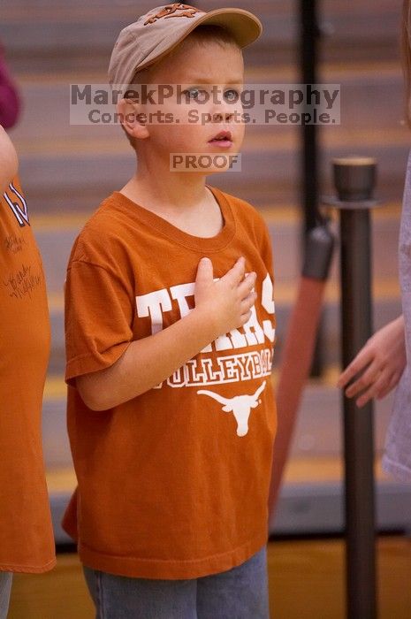 The Longhorns defeated the Huskers 3-0 on Wednesday night, October 24, 2007 at Gregory Gym.
Filename: SRM_20071024_1833160.jpg
Aperture: f/3.2
Shutter Speed: 1/400
Body: Canon EOS-1D Mark II
Lens: Canon EF 80-200mm f/2.8 L