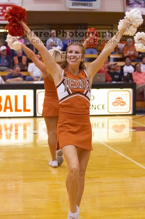 The Longhorns defeated the Huskers 3-0 on Wednesday night, October 24, 2007 at Gregory Gym.

Filename: SRM_20071024_1941482.jpg
Aperture: f/4.0
Shutter Speed: 1/320
Body: Canon EOS-1D Mark II
Lens: Canon EF 80-200mm f/2.8 L