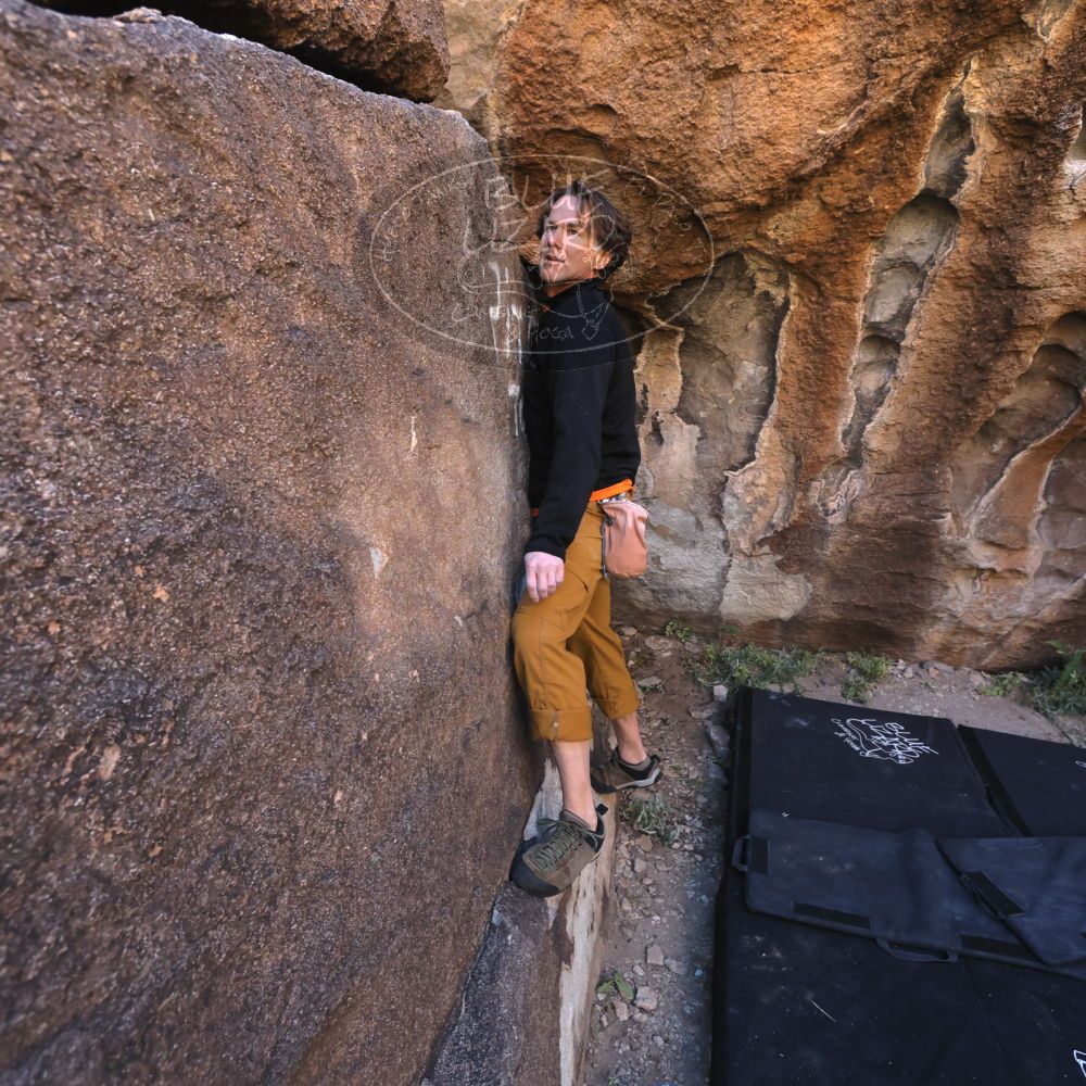 

Filename: SRM_20221127_1310230.jpg
Aperture: f/5.6
Shutter Speed: 1/500
Body: Canon EOS R6
Lens: Canon EF 16-35mm f/2.8 L