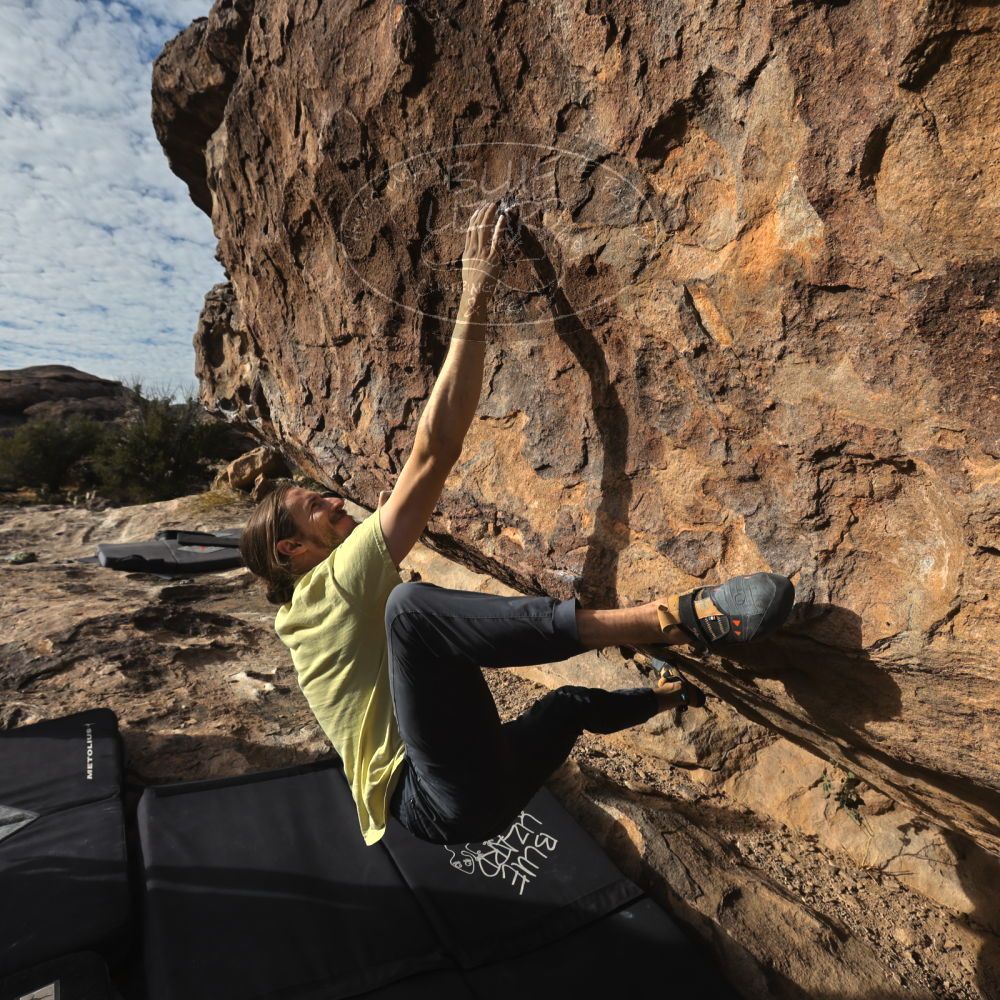 

Filename: SRM_20221203_0923050.jpg
Aperture: f/8.0
Shutter Speed: 1/1250
Body: Canon EOS R6
Lens: Canon EF 16-35mm f/2.8 L