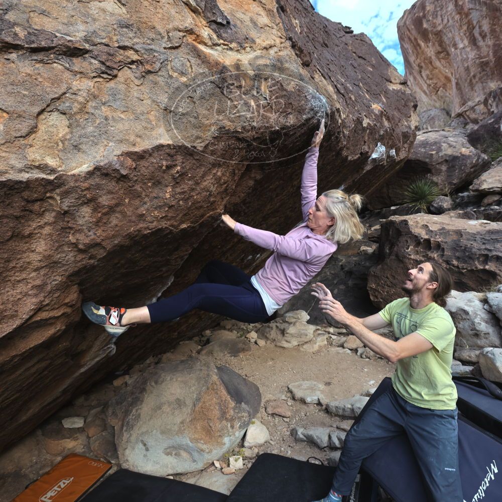 

Filename: SRM_20221203_0949440.jpg
Aperture: f/5.6
Shutter Speed: 1/640
Body: Canon EOS R6
Lens: Canon EF 16-35mm f/2.8 L