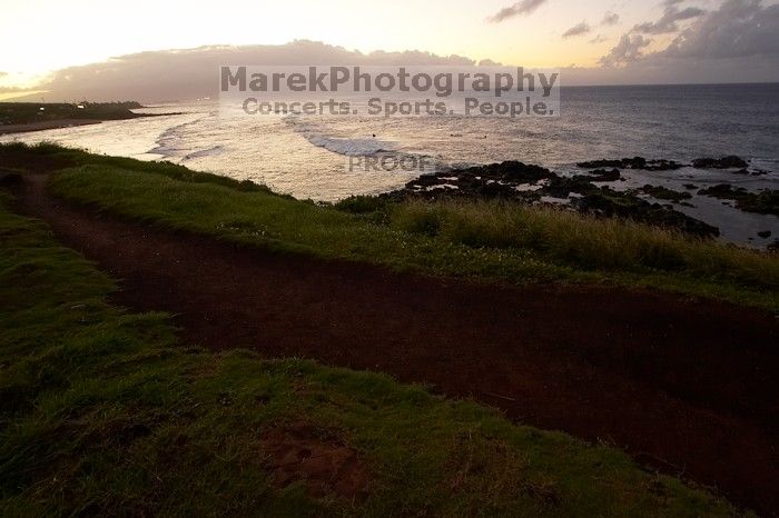 Trip to Maui, Hawai'i, 2007.

Filename: SRM_20071222_1807516.jpg
Aperture: f/8.0
Shutter Speed: 1/15
Body: Canon EOS-1D Mark II
Lens: Sigma 15-30mm f/3.5-4.5 EX Aspherical DG DF