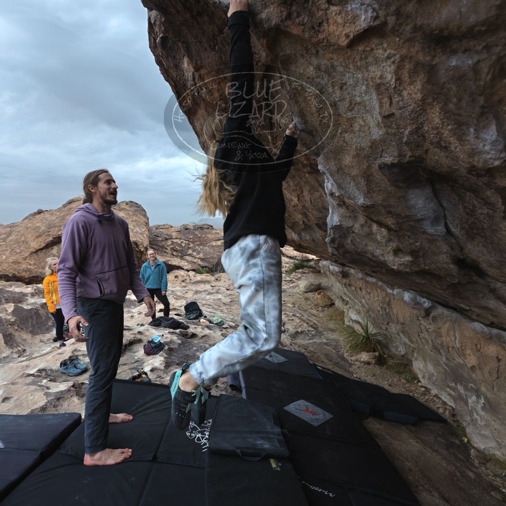 

Filename: SRM_20221203_1518531.jpg
Aperture: f/4.0
Shutter Speed: 1/400
Body: Canon EOS R6
Lens: Canon EF 16-35mm f/2.8 L