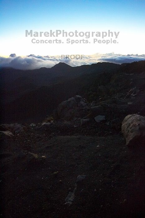 Trip to Maui, Hawai'i, 2007.

Filename: SRM_20071221_0635519.jpg
Aperture: f/4.0
Shutter Speed: 1/50
Body: Canon EOS-1D Mark II
Lens: Sigma 15-30mm f/3.5-4.5 EX Aspherical DG DF