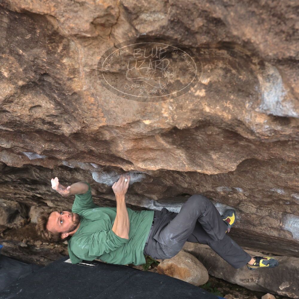 Filename: SRM_20221204_1503320.jpg
Aperture: f/5.6
Shutter Speed: 1/400
Body: Canon EOS R6
Lens: Canon EF 16-35mm f/2.8 L