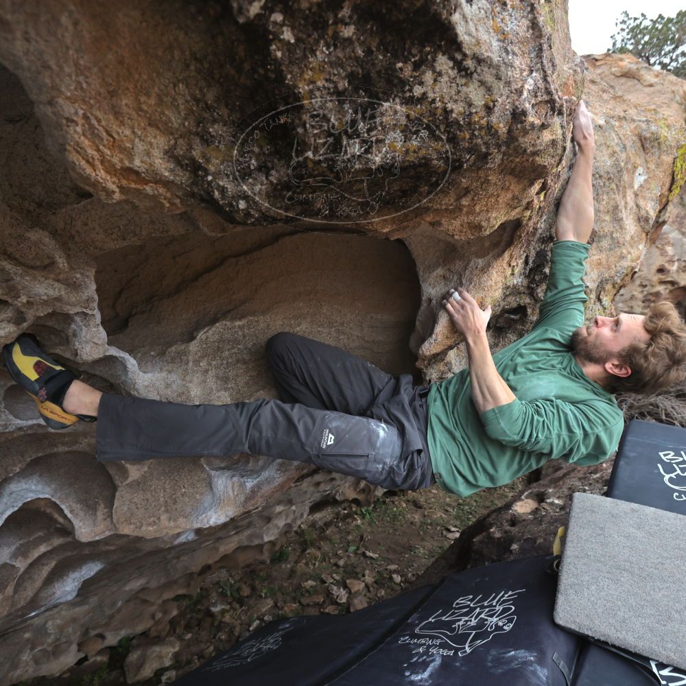 

Filename: SRM_20221204_1538520.jpg
Aperture: f/5.6
Shutter Speed: 1/400
Body: Canon EOS R6
Lens: Canon EF 16-35mm f/2.8 L