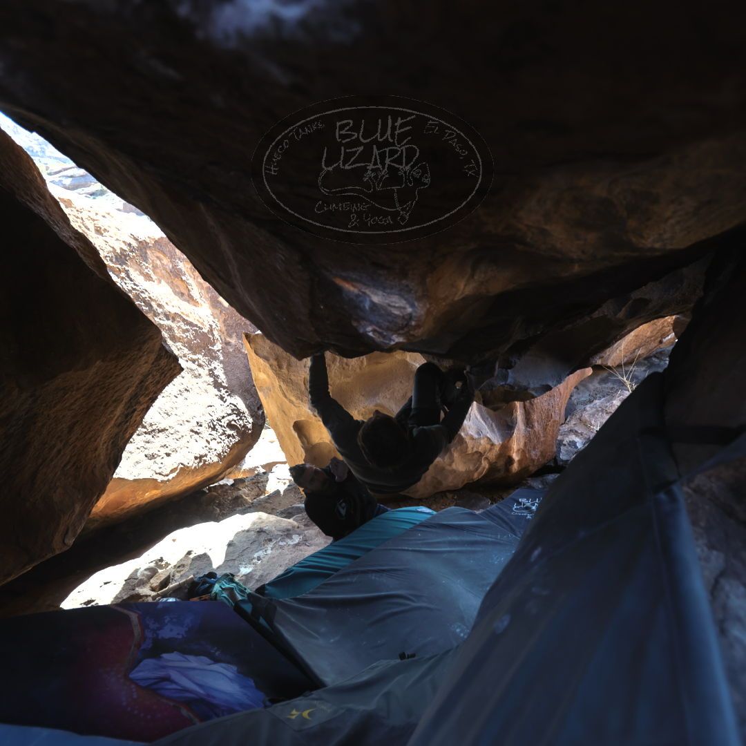 

Filename: SRM_20221227_1238220.jpg
Aperture: f/3.2
Shutter Speed: 1/320
Body: Canon EOS R6
Lens: Canon EF 16-35mm f/2.8 L