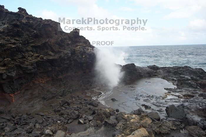 Hike to the Nakalele blowholes along the surf-beaten lava formations.
Filename: SRM_20071219_1342141.jpg
Aperture: f/10.0
Shutter Speed: 1/400
Body: Canon EOS-1D Mark II
Lens: Sigma 15-30mm f/3.5-4.5 EX Aspherical DG DF