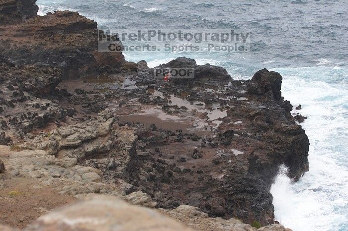 Hike to the Nakalele blowholes along the surf-beaten lava formations.
Filename: SRM_20071219_1406537.jpg
Aperture: f/5.6
Shutter Speed: 1/640
Body: Canon EOS 20D
Lens: Canon EF 80-200mm f/2.8 L