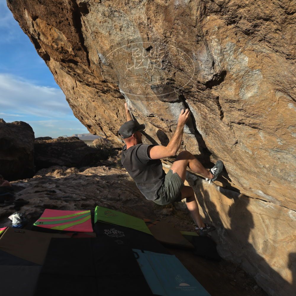 Filename: SRM_20230114_1619120.jpg
Aperture: f/5.6
Shutter Speed: 1/1000
Body: Canon EOS R6
Lens: Canon EF 16-35mm f/2.8 L