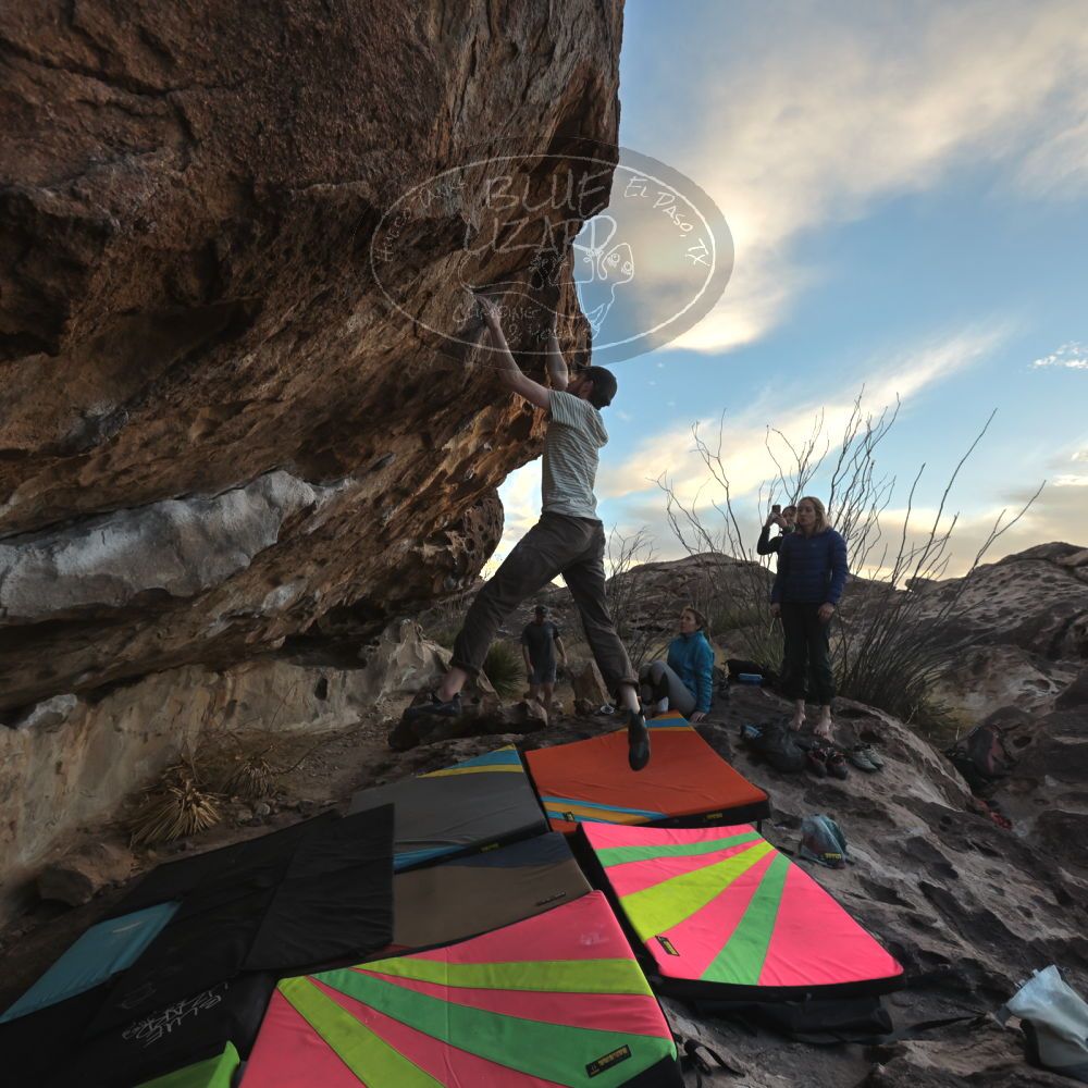 

Filename: SRM_20230114_1701150.jpg
Aperture: f/5.6
Shutter Speed: 1/1000
Body: Canon EOS R6
Lens: Canon EF 16-35mm f/2.8 L