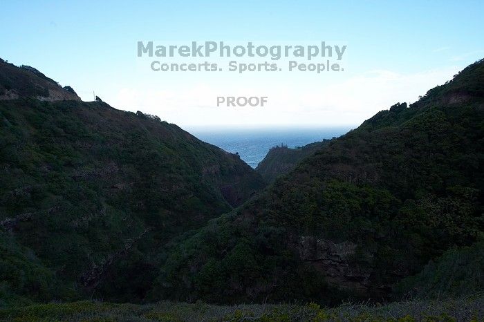 

Filename: SRM_20071219_1613191.jpg
Aperture: f/10.0
Shutter Speed: 1/400
Body: Canon EOS-1D Mark II
Lens: Sigma 15-30mm f/3.5-4.5 EX Aspherical DG DF