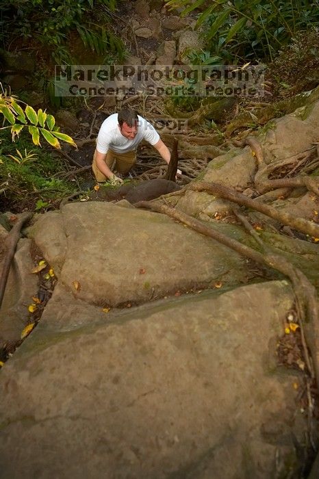 

Filename: SRM_20071219_1655349.jpg
Aperture: f/5.6
Shutter Speed: 1/50
Body: Canon EOS-1D Mark II
Lens: Sigma 15-30mm f/3.5-4.5 EX Aspherical DG DF