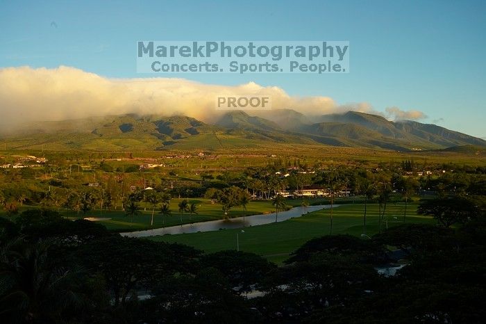 Arrival in Maui, Hawai'i, 2007.

Filename: SRM_20071216_1727474.jpg
Aperture: f/8.0
Shutter Speed: 1/160
Body: Canon EOS-1D Mark II
Lens: Sigma 15-30mm f/3.5-4.5 EX Aspherical DG DF