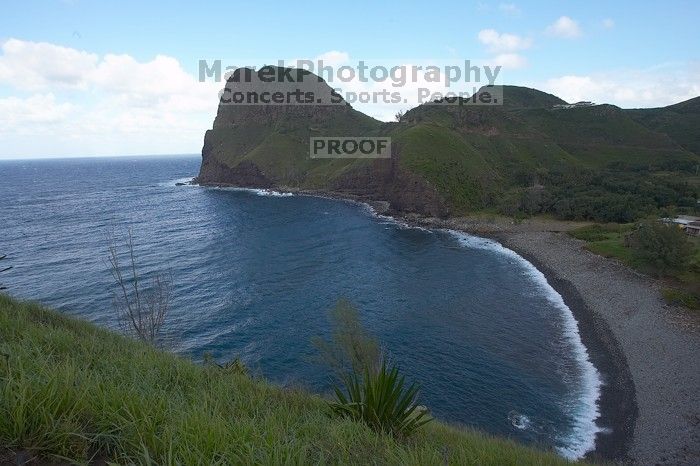 Near Kahakuloa on the north end of Maui, Hawai'i, 2007.

Filename: SRM_20071219_1450014.jpg
Aperture: f/13.0
Shutter Speed: 1/250
Body: Canon EOS-1D Mark II
Lens: Sigma 15-30mm f/3.5-4.5 EX Aspherical DG DF