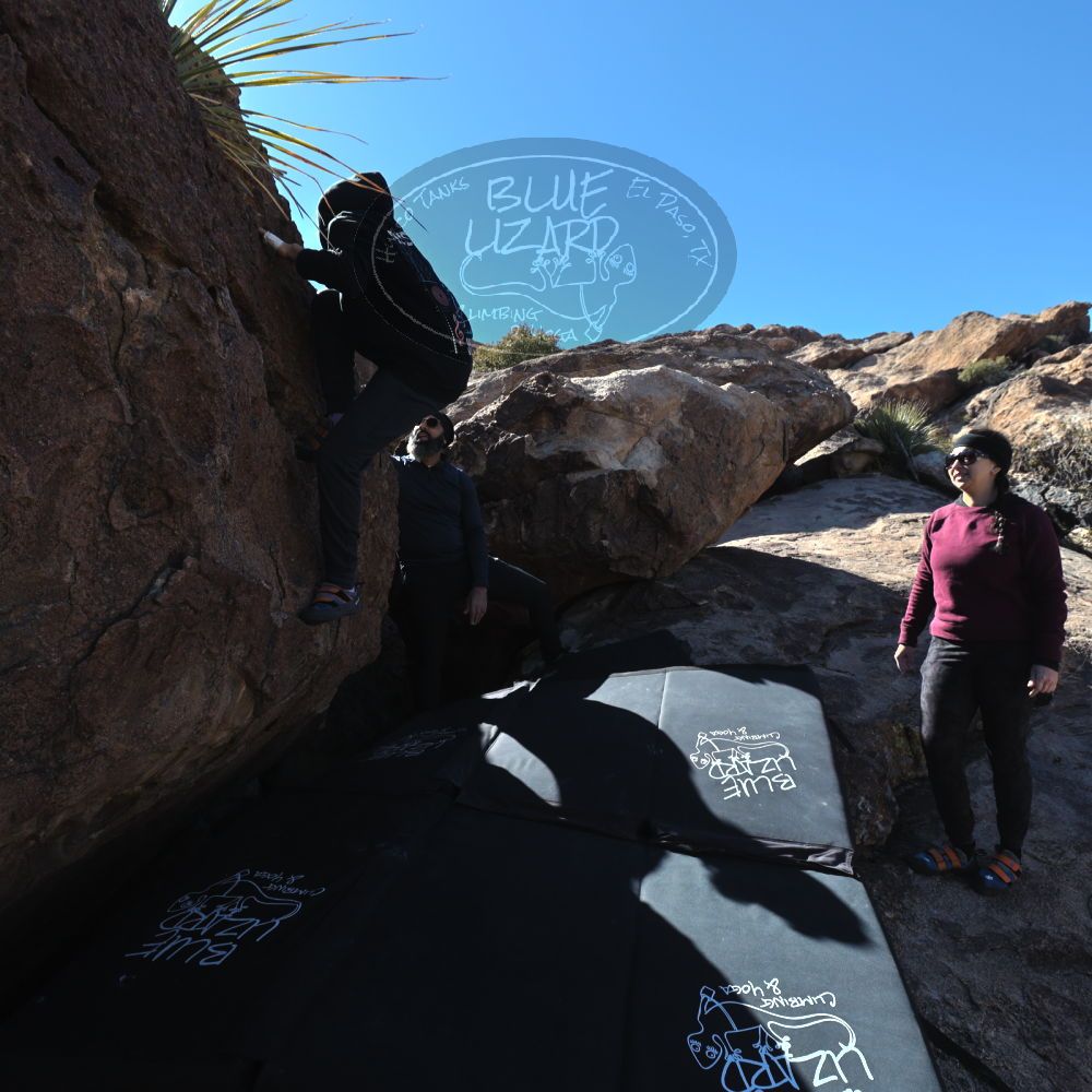 

Filename: SRM_20230210_1340500.jpg
Aperture: f/5.6
Shutter Speed: 1/640
Body: Canon EOS R6
Lens: Canon EF 16-35mm f/2.8 L