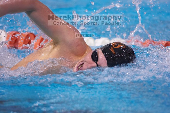 UT freshman Jim Robertson took fourth in the 500 yard freestyle with a time of 4:38.93. The University of Texas Longhorns defeated The University of Georgia Bulldogs 157-135 on Saturday, January 12, 2008.
Filename: SRM_20080112_1205424.jpg
Aperture: f/2.8
Shutter Speed: 1/400
Body: Canon EOS-1D Mark II
Lens: Canon EF 300mm f/2.8 L IS