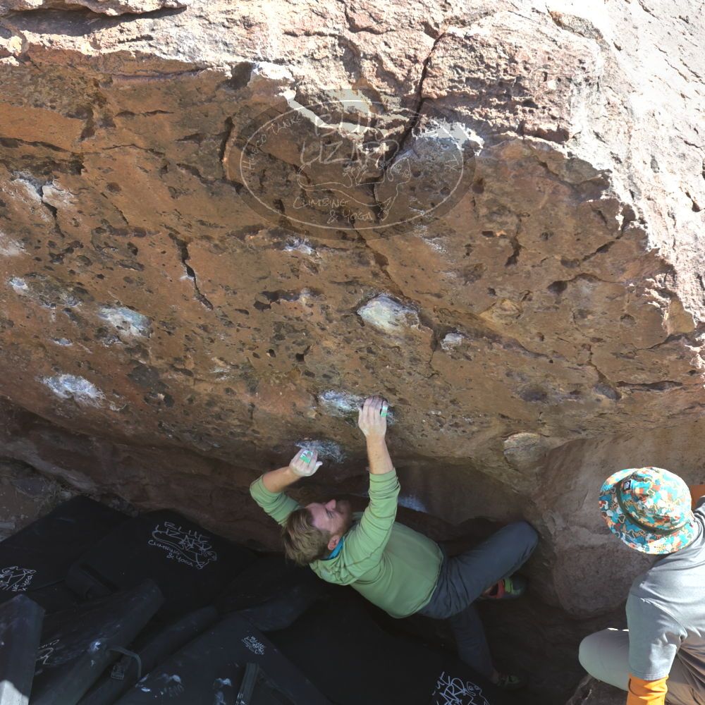 

Filename: SRM_20230308_1448460.jpg
Aperture: f/5.6
Shutter Speed: 1/320
Body: Canon EOS R6
Lens: Canon EF 16-35mm f/2.8 L